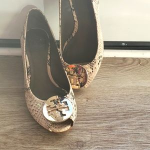 Tory Burch Siz 6 Peep Toe Wedge Snakeskin